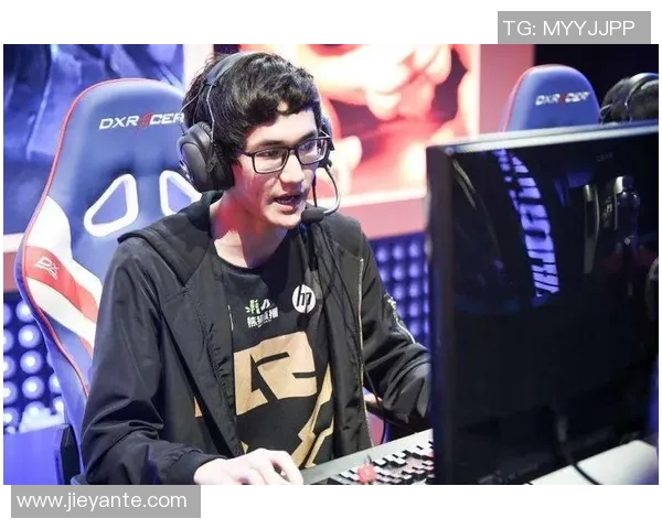 RNG快攻战术深度解析S15LOL比分与和平精英的完美结合